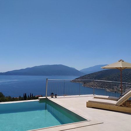 Augustela Villa Seaview Vacation Villa Agia Efimia Luaran gambar