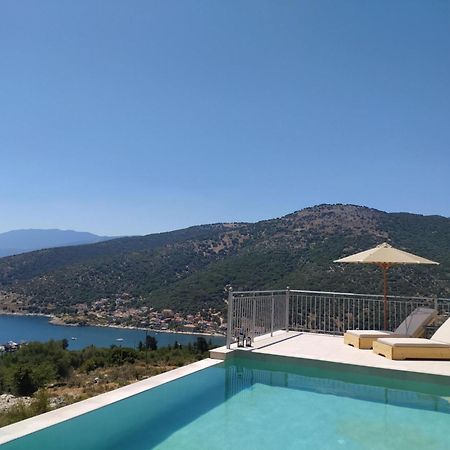 Augustela Villa Seaview Vacation Villa Agia Efimia Luaran gambar