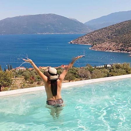 Augustela Villa Seaview Vacation Villa Agia Efimia Luaran gambar