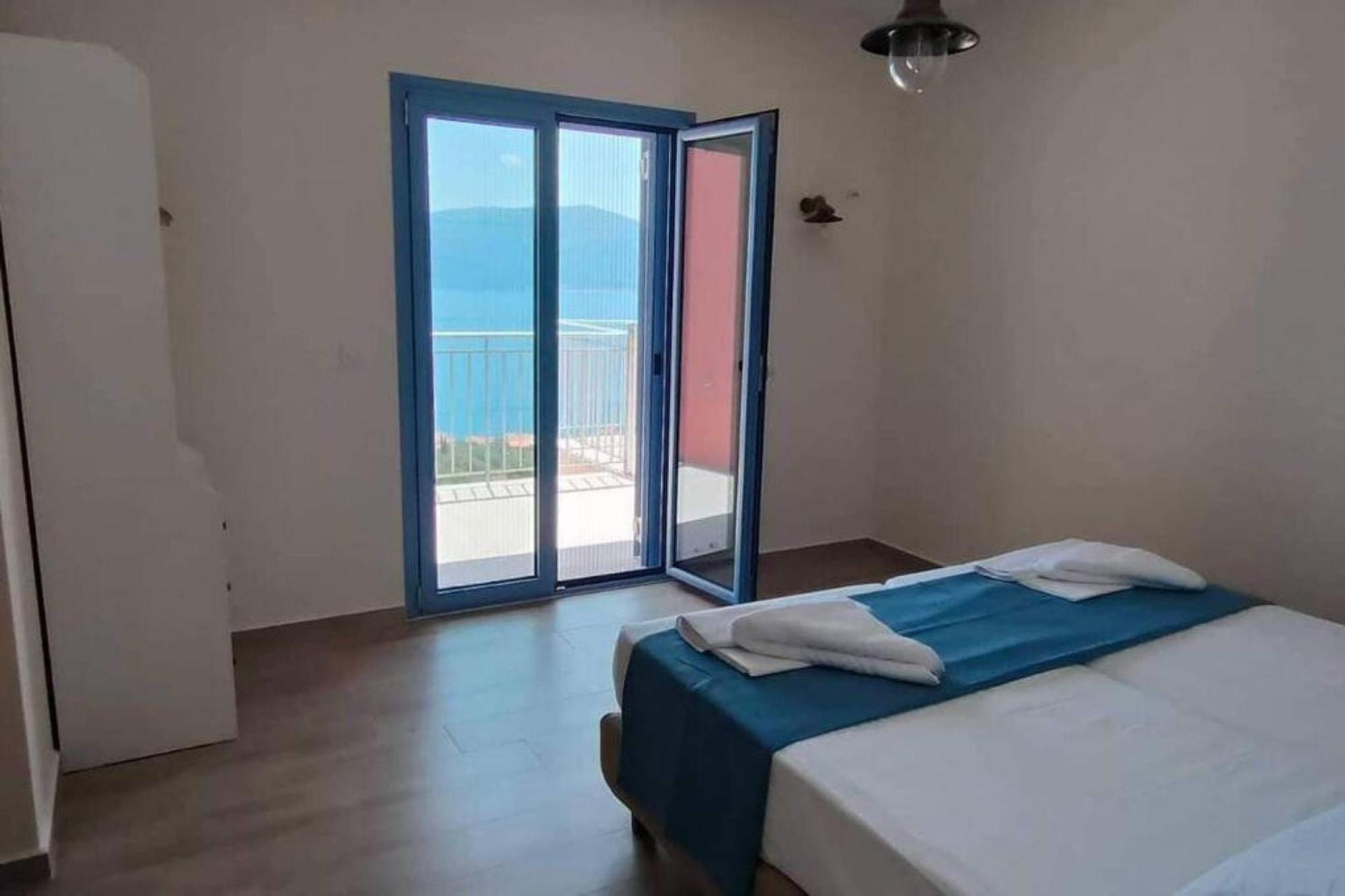 Augustela Villa Seaview Vacation Villa Agia Efimia Luaran gambar